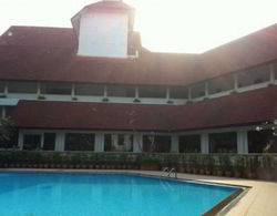 Pailyn Sukhothai Hotel Havuz