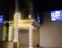 Hotel Pak Continental Dış Mekan