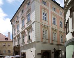 Hotel Palác U Kočků by Prague Residences Dış Mekan