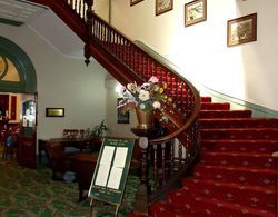 Palace Hotel Genel
