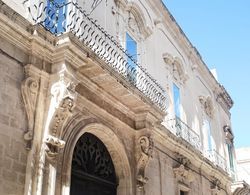 Palazzo Bozzi Corso by La Fiermontina Dış Mekan