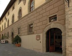 Palazzo Squarcialupi Dış Mekan