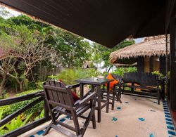 Palm Leaf Resort Oda Manzaraları