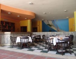 Hotel Palmarena Plaza Yerinde Yemek