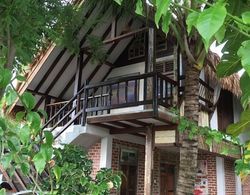 Panji Panji Tropical Wooden Home Dış Mekan