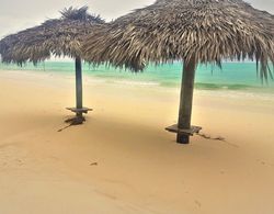 Paradise Beach - Lovers Hideaway Plaj