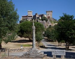 Parador Castillo de Monterrei Genel