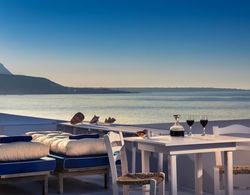 Parthenis Beach Suites by the Sea Yerinde Yemek