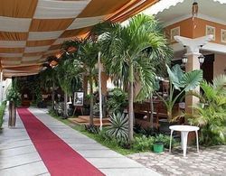 Patria Garden Hotel Dış Mekan