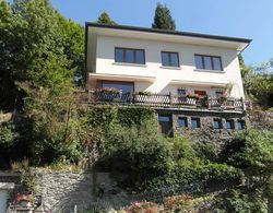 Peaceful Child-friendly Holiday Home in La Roche-en-ardenne Dış Mekan