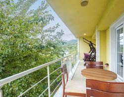 Peaceful Flat With Balcony in Kartepe Oda