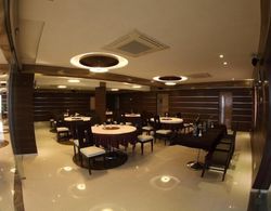 Pearl Hotel & Banquets Genel