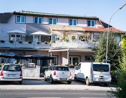 Pension & Restaurant La Amalia Dış Mekan
