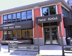 Petit Hotel Elita Dış Mekan