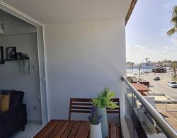 Phaedrus Living: Seaside Executive Flat Harbour 206 Dış Mekan