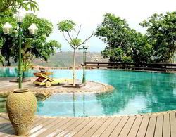 Phu Pha Nam Resort & Spa Havuz