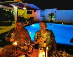Phuket Gay Home Stay - Caters to Men Dış Mekan