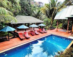 Phuket Jungle Experience Resort Dış Mekan
