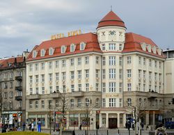 Piast Hotel Genel