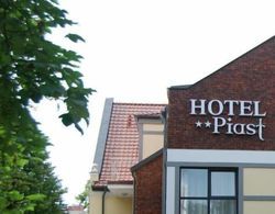 Hotel Piast Dış Mekan