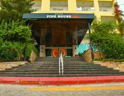 Pine House Hotel Genel