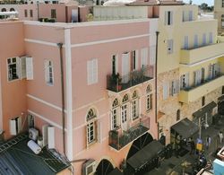 Pink & Blondie ApartHotel - by Loginn Dış Mekan