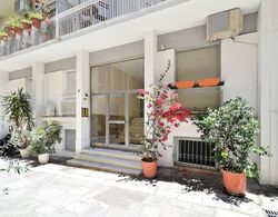 Plaka Elegant Apartment Dış Mekan