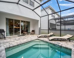 Pleasant Townhome With Private Pool Near Disney Oda