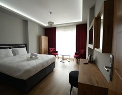 Poal Group Hotel Oda