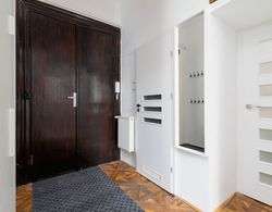 Podwale Apartment UJ Cracow by Renters Dış Mekan