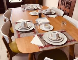 Polana Guest House and Apartments Kahvaltı