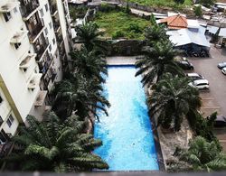 Pool View 2BR Mutiara Bekasi Apartment Dış Mekan