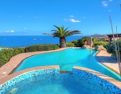 Porto Cervo Luxury Villa With Private Pool and Magnificent View Oda