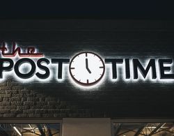 Post Time Inn Dış Mekan