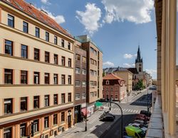 Prague city center apartment Oda Manzaraları