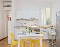 Pratello Luminous & Cozy Apartment In Centro Oda Düzeni