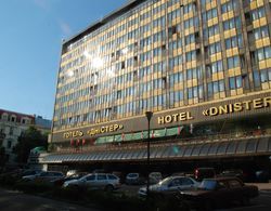 Premier Hotel Dnister Genel