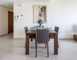 Premium & Cozy 1BR Apartment in Dubai Marina İç Mekan