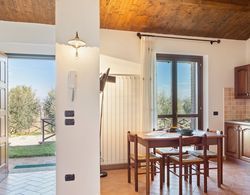 Premium Holiday Home in Marsciano With Swimming Pool Yerinde Yemek