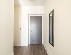 Premium Suites Apartments - Toronto İç Mekan