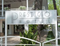Hotel Prestigio Dış Mekan