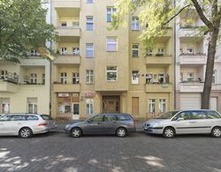 Primeflats - Apartments im Schillerpark Dış Mekan