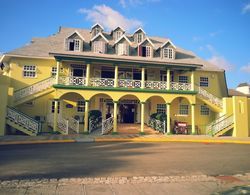 Private 2 Bedroom Beachfront Penthouse Condo Ocho Rios, Jamaica Dış Mekan