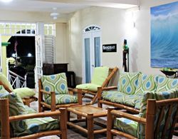Private 2 Bedroom Beachfront Penthouse Condo Ocho Rios, Jamaica Genel