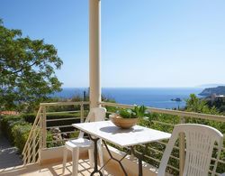 Private Villa With Amazing View and Shared Pool Oda