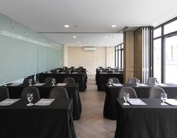 Privato Makati Genel