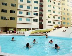 Prive Riviera Park Hotel Havuz