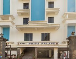 Hotel Priya Palace Dış Mekan