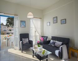 Protaras Cobalt Suite Oda Düzeni