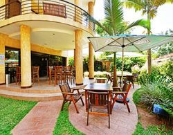 Protea Hotel Kampala Lobi